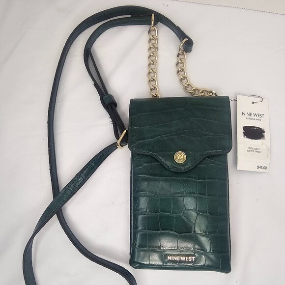 New Nine West Astoria Mini Crossbody small purse snap closure gold accent chain - Picture 1 of 11